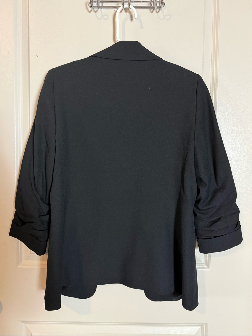 Banana Republic Factory Hayden Black Ruched Sleeve Open Blazer - Picture 2 of 5